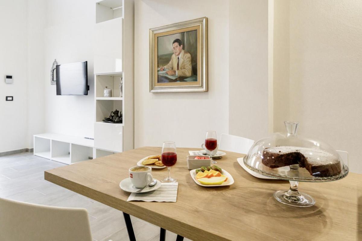Bandiera 68 Apartment カリアリ エクステリア 写真