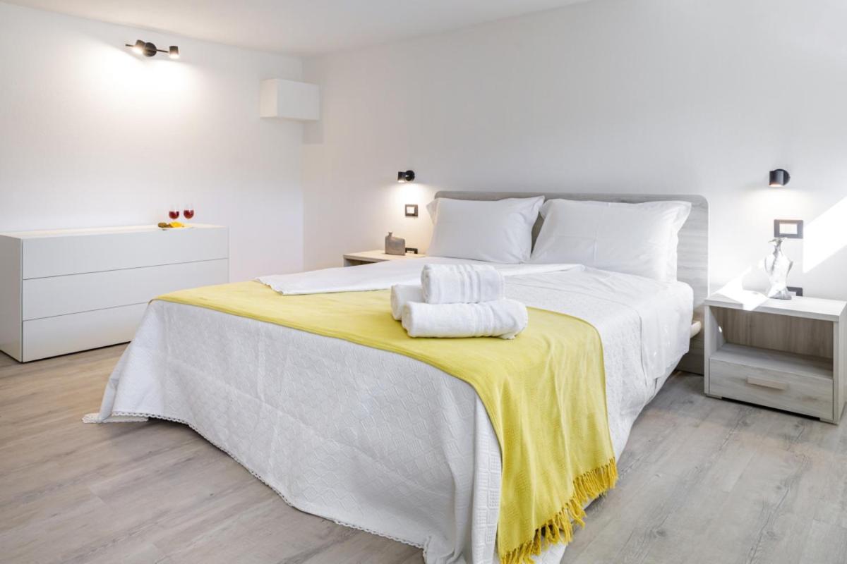 Bandiera 68 Apartment カリアリ エクステリア 写真