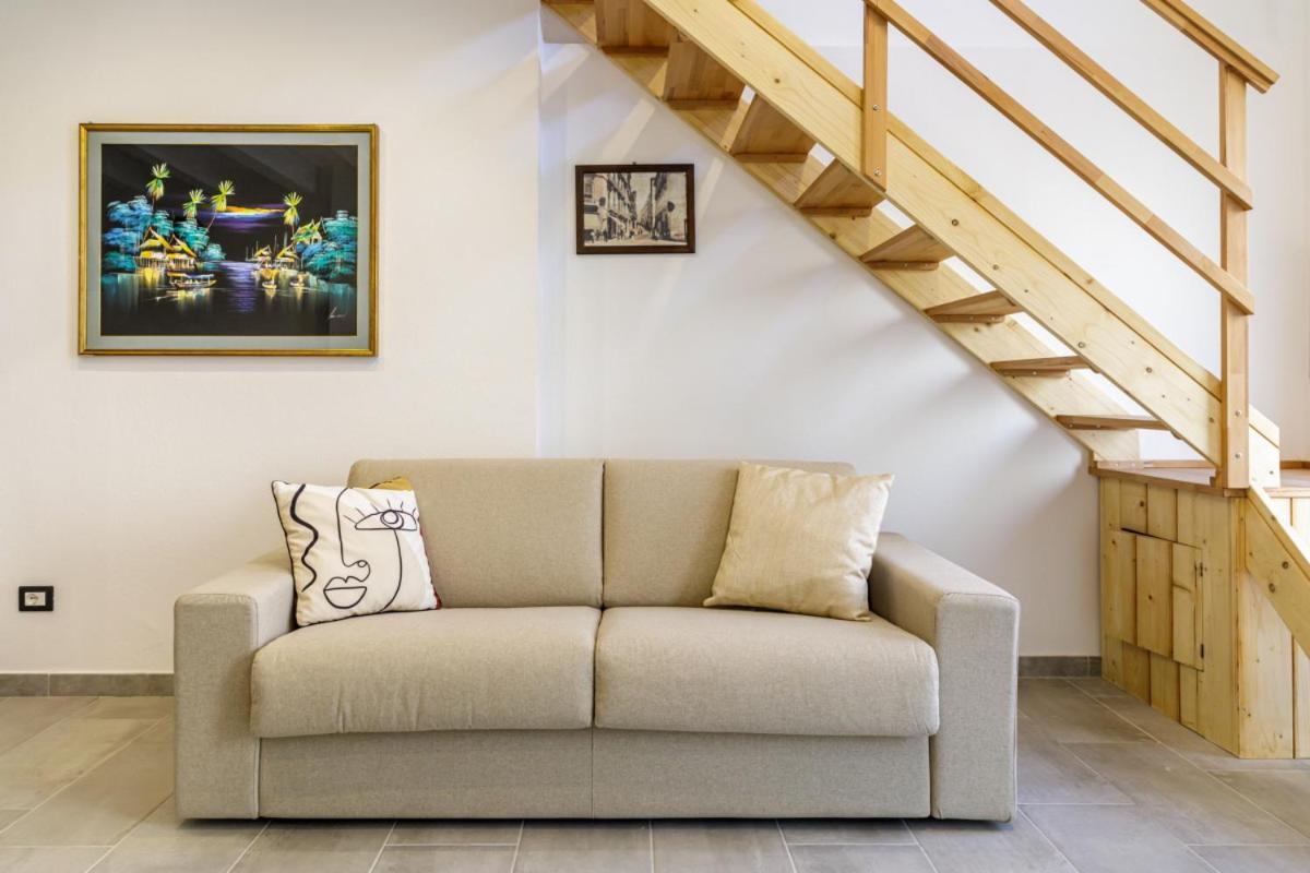 Bandiera 68 Apartment カリアリ エクステリア 写真